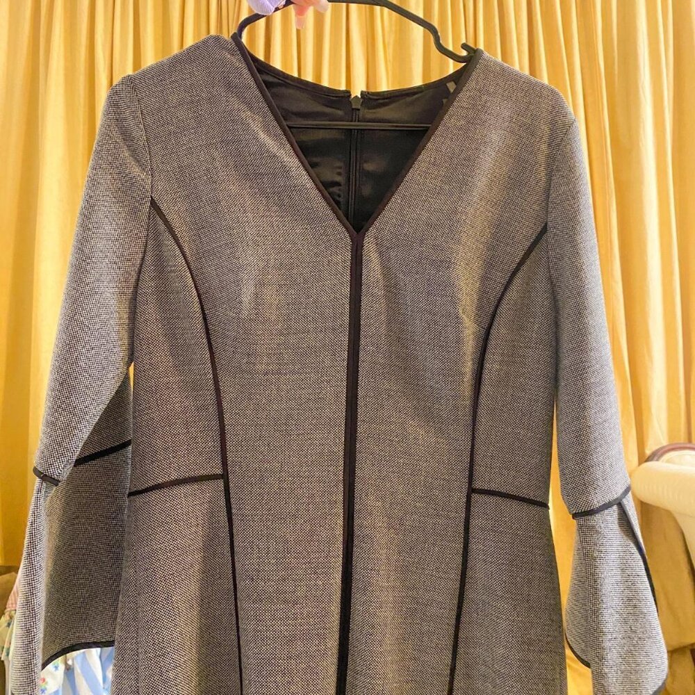 Designer Elie Tahari dress